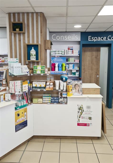 Agencement Pharmacie Plougastel Adeco Breizh