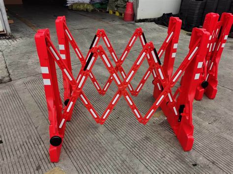 Portable Expandable Safety Barrier Road Foldable Safety Barrier