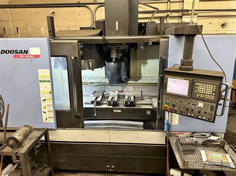 DOOSAN MV 4020D Machining Centers Vertical Machine Hub