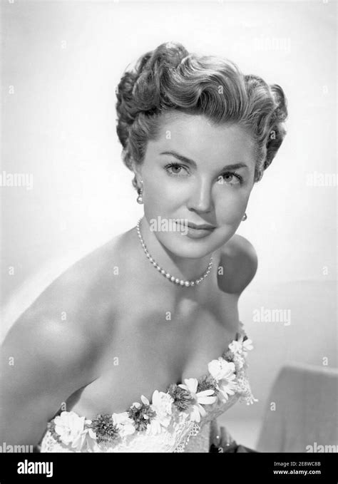 1940s Movie Star Hi Res Stock Photography And Images Alamy