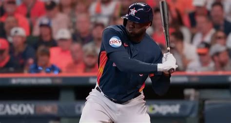 Yordan Álvarez se convierte en el cubano con más jonrones en