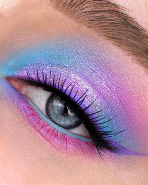 47 Cute Makeup Looks To Recreate Blue And Lavender Eye Makeup Look