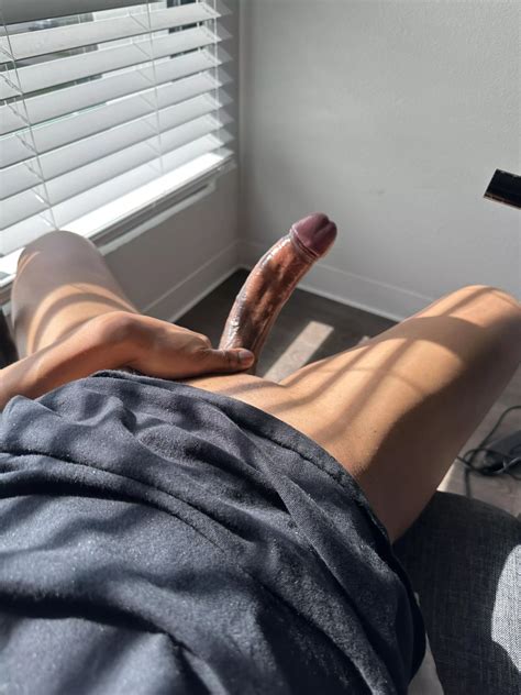 Chillin Nudes Blackcock NUDE PICS ORG