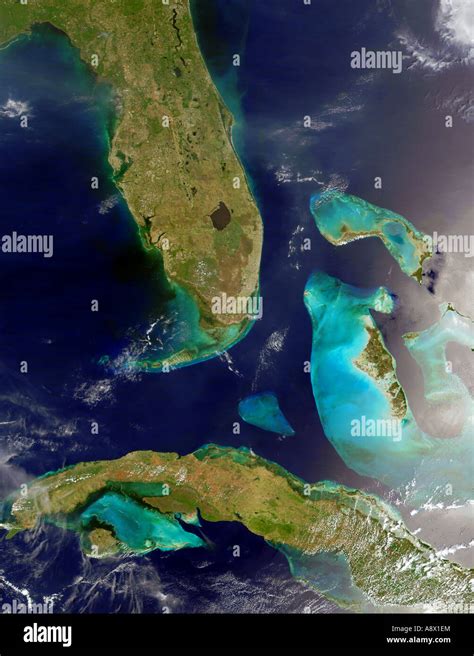 Map of cuba and florida hi-res stock photography and images - Alamy