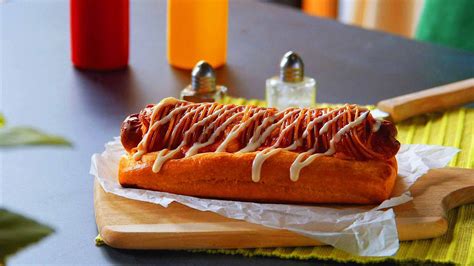 The Best New Way To Eat Hot Dogs Cheesy Pepperoni Pizza Dogs Wrapped