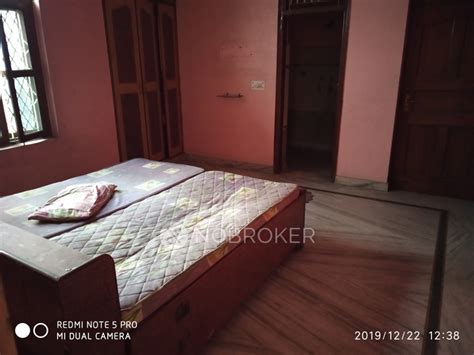 Independent House Subhash Chowk Rent Without Brokerage Semi Furnished