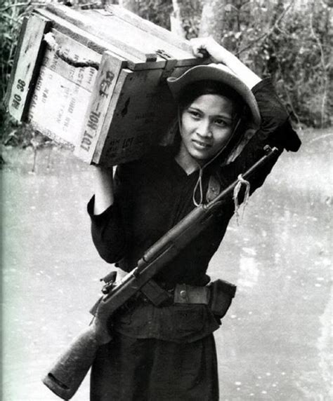 30 Amazing Black And White Photographs Of Vietnamese Bar Girls During