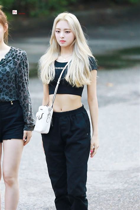 Bùng nổ tam giác visual hot nhất Gen Mỹ nhân Nhật Trung Hàn đọ sắc ai xứng tầm nữ thần