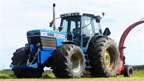 Ford 8730 Power Shift In The Field Chopping Grass W Taarup Forage