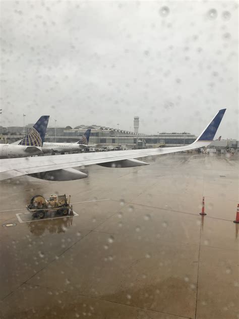 Reagan Airport on Twitter: "Rainy Mondays shouldn't be allowed. ☔️☔️…