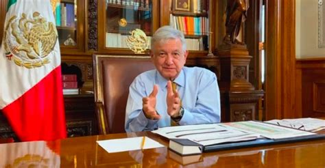 AMLO Responde A Tv Azteca Desde El Balcon