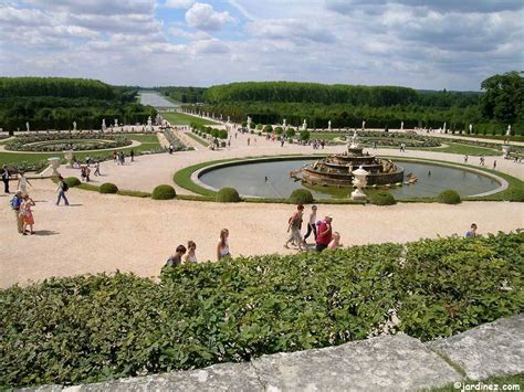 gak ngiro rame: Gardens of Versailles