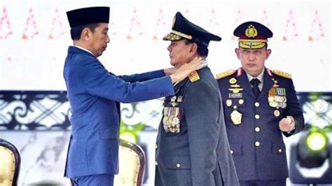 Kata Presiden Jokowi Usai Berikan Pangkat Jenderal Kehormatan Bintang