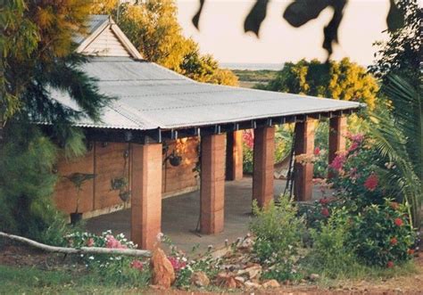 Rammed Earth In A Tropical Setting At Broome Wa Wide Verandahs