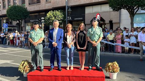 La bandera de España ya ondea en el Monumento al Labrador