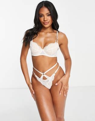 We Are We Wear Ensemble de lingerie en nylon mélangé à lanières Blanc ASOS