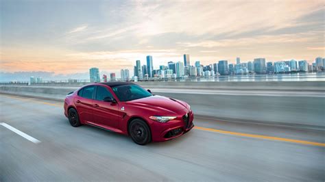 Preview Alfa Romeo Giulia Adds More Safety Tech New Veloce Trim