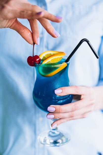 Imágenes de Cocteles Populares Descarga gratuita en Freepik