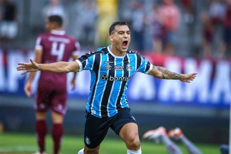 Grêmio vence Caxias na Serra em partida de ida das semifinais do Gauchão