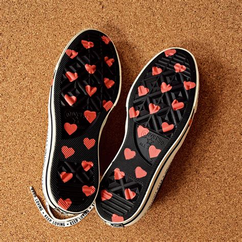 La Converse Chuck 70 Love Graphic Low Arrive Pour La St Valentin Wave®