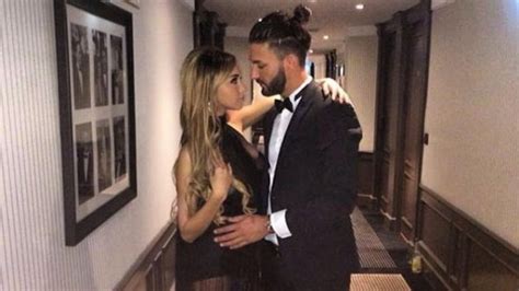 Nabilla manque à Thomas Je ne peux pas imaginer ma vie sans elle