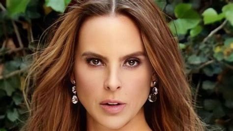 Kate Del Castillo Paraliza La Red Con El Traje De Baño Con Más Estilo