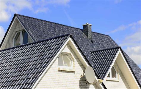 The Advantages And Disadvantages Of Asphalt Shingle Roofing Whalen