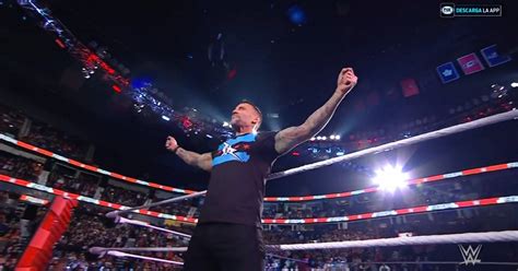 Monday Night Raw Espectacular Regreso De Cm Punk A Wwe Con Mensaje