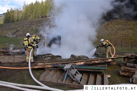 Kellerbrand Bei Bauernhaus In Tux Zillertalfoto At