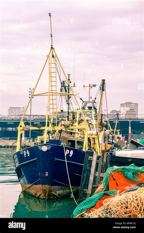 Vessels Trawler Trawlers Hi Res Stock Photography And Images Alamy