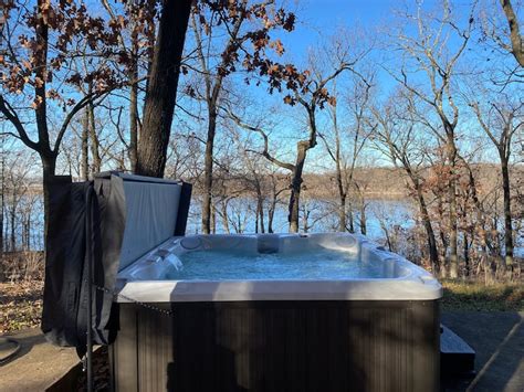 5 Best Cabins With Hot Tub Near Lake Tenkiller, Oklahoma - Updated 2024 ...