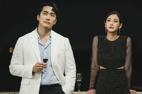 Song Seung Heon And Oh Yeon Seo Engage In A Tense War Of Nerves In The