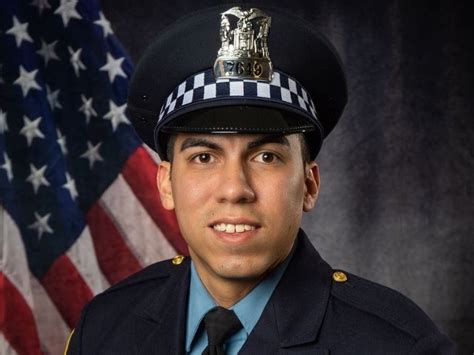 Chicago Police Officer Killed By Gunman While On Duty: Authorities ...