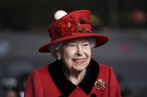 Queen Elizabeth Made A Sweet Sartorial Nod To Prince Philip During Her