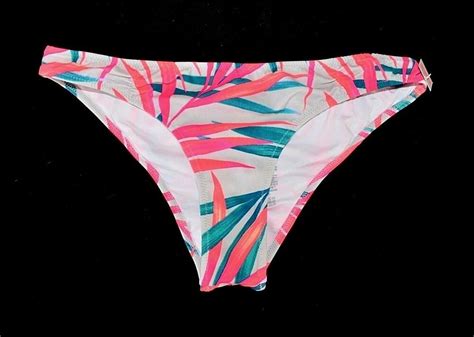 Victorias Secret Pink Itsy Brazilian Bikini Bottom Medium M Swim New