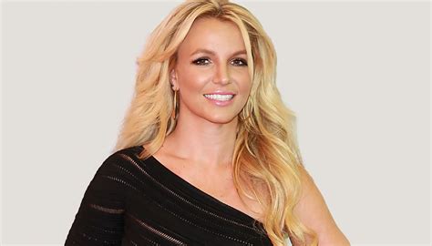 Britney Spears Posts Sultry Pic Returns To Instagram Yet Again Fans