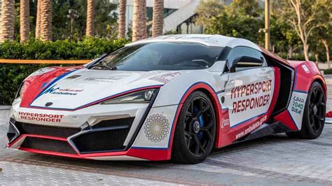 Lykan Hypersport Responder A Dubai Arriva Lambulanza Pi Veloce Del