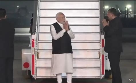 Pm Modi Arrives In Delhi After Concluding His Visit To Singapore Brunei