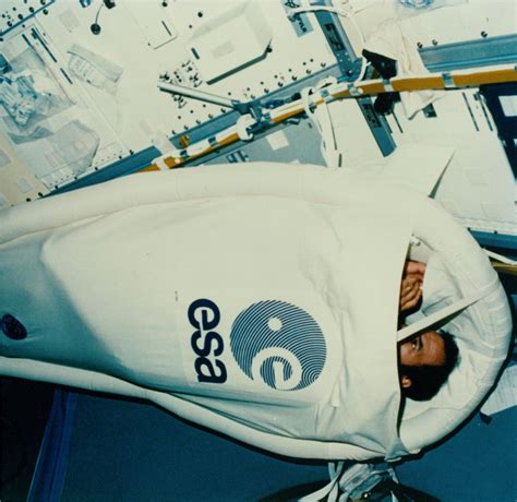 Esa Wubbo Space Sleeping Bag