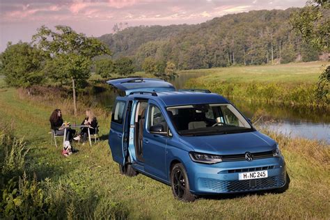 Volkswagen shows off Caddy Camper - car and motoring news by CompleteCar.ie