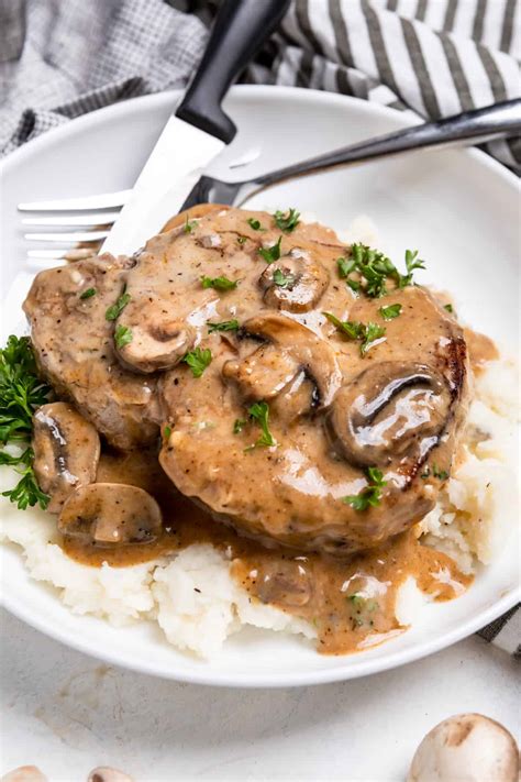 Easy Baked Boneless Pork Chop Recipes With Cream Of Mushroom Soup