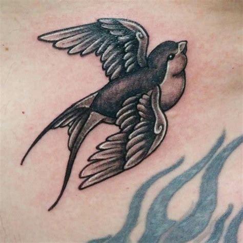 52 Vogel Tattoo Ideen für erste oder nächste Tätowierung ลายสก