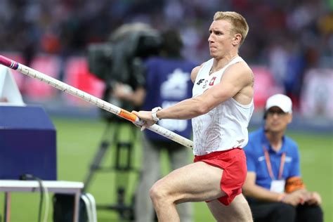 Doha 2019 Emocjonujący finał skoku o tyczce Piotr Lisek z brązowym