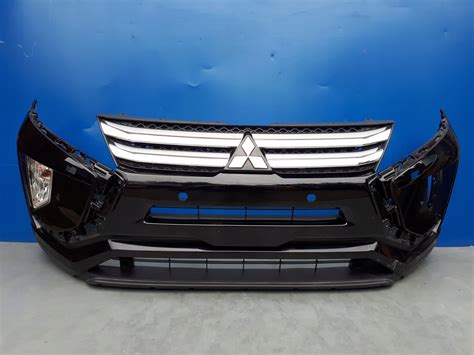 MITSUBISHI ECLIPSE CROSS 17 ZDERZAK PRZÓD GRILL 6400H717ZZ za 1550 zł