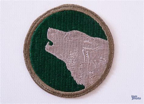 Original Vintage Wwii 104th Infantry Division Timberwolf Division Patch