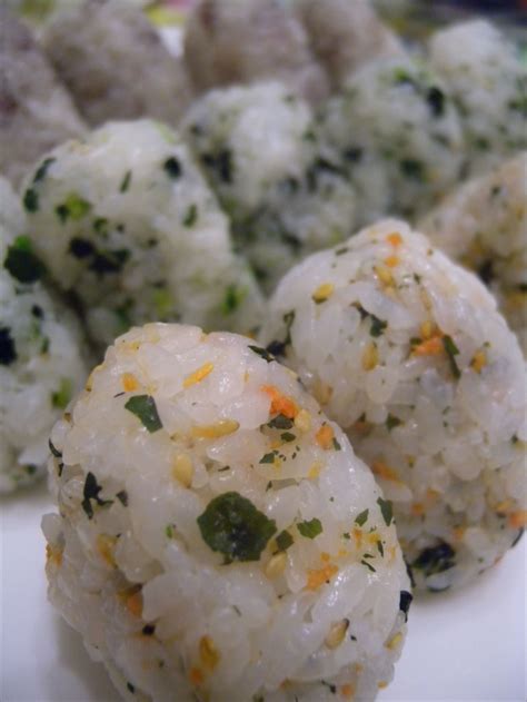 Los Onigiri Son La Versi N Japonesa De Los Bocadillos Y Se Sirven Como