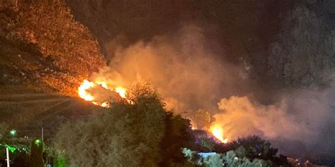 Palermo Incendio Nella Riserva Di Capo Gallo Ancora Fiamme Nella