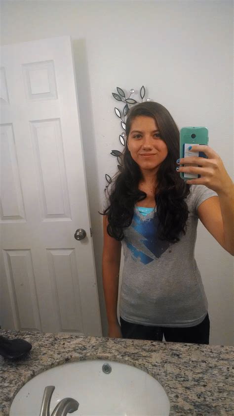 Women reveal what they think of longish guy hair in new poll 31