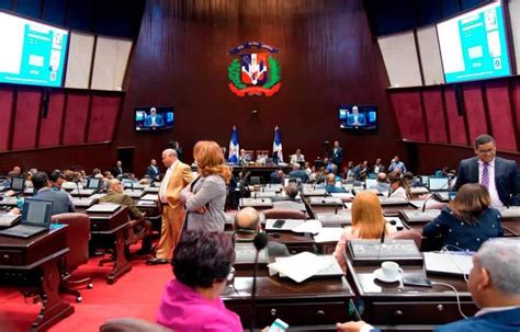 Luchas Partidarias Por Comisiones Afectan Leyes Prioritarias En Cámara