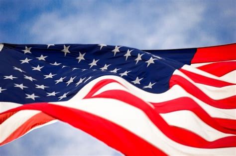 What Flag Can Fly On The Same Pole As The American Flag ⋆ Beverly